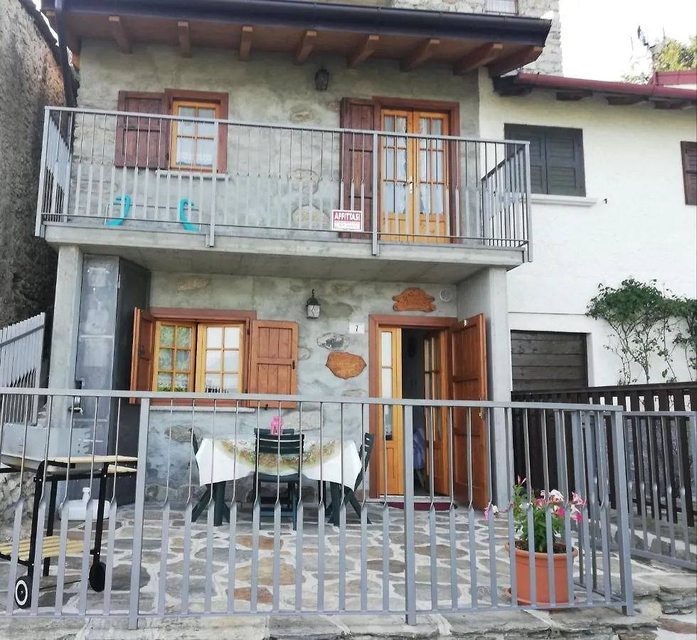 Bugiallo Casa Anna - Montemezzo 빌라